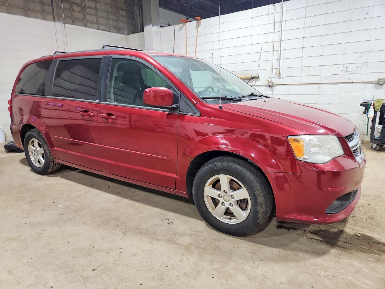 2011 Dodge Caravan VIN 2D4RN3DG9BR668571 photo 4