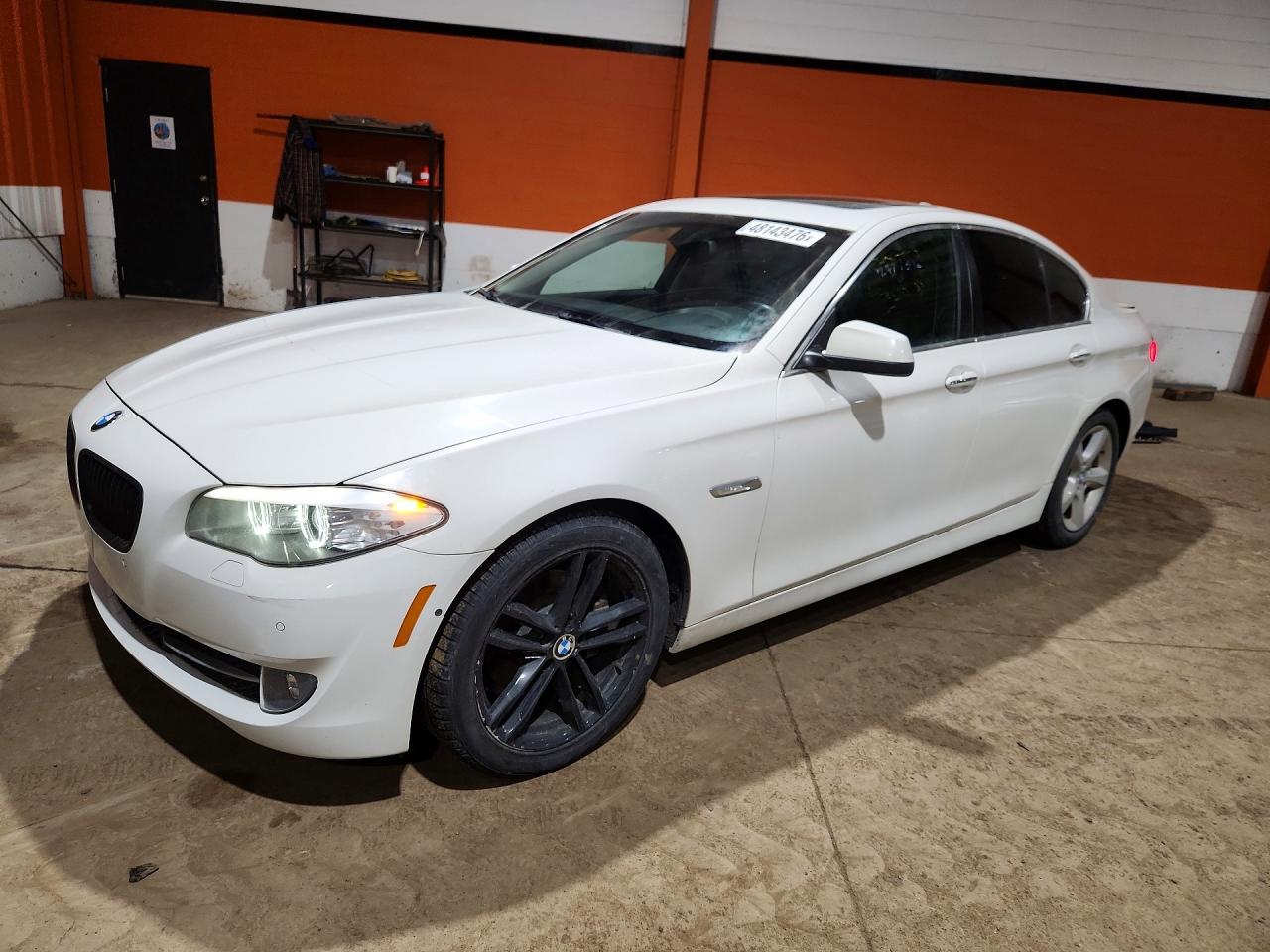 2013 BMW 5 series VIN WBAXH5C52DD114797 photo 1