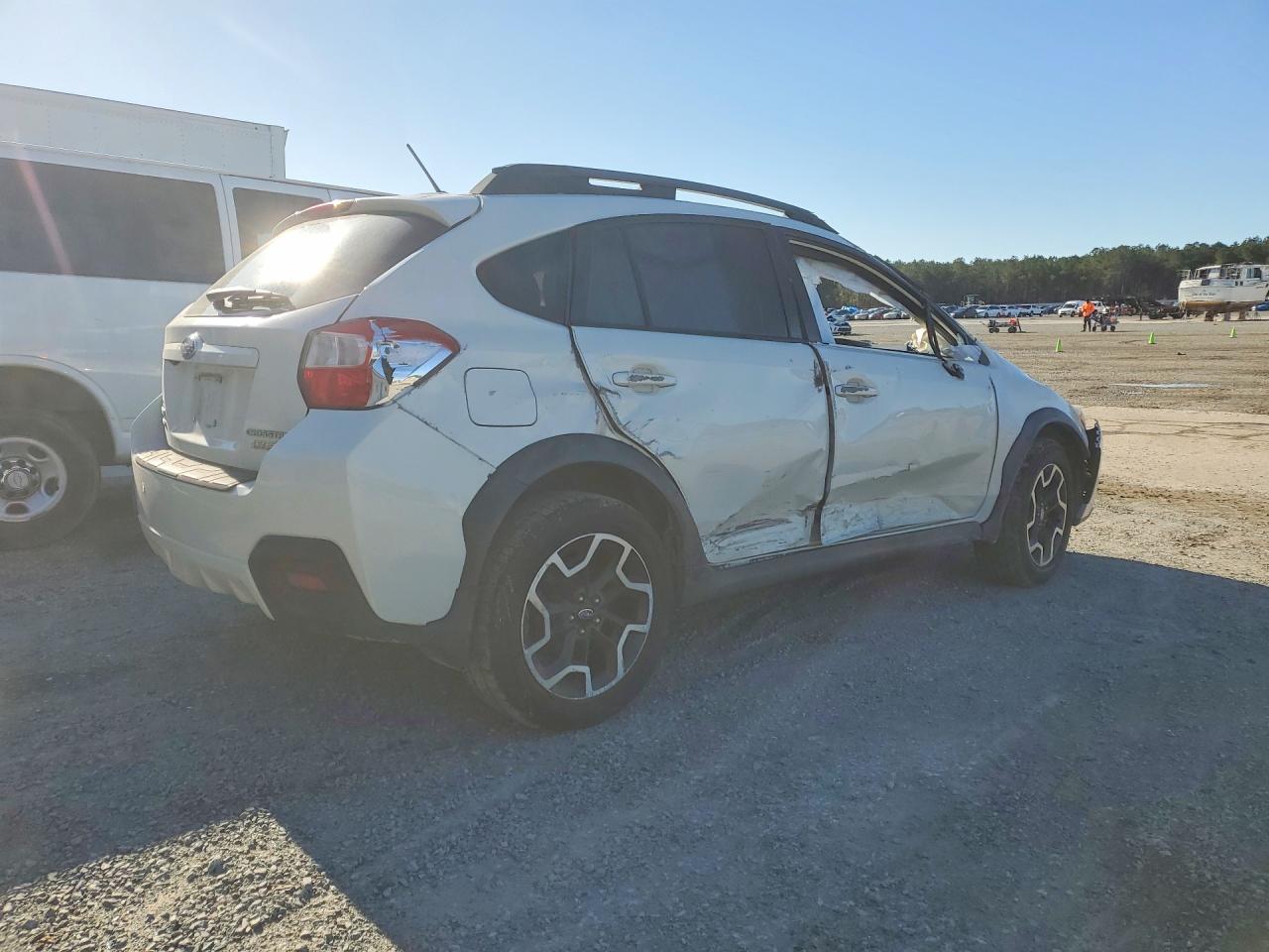 2015 SUBARU Crosstrek VIN JF2GPABC7H8235405 photo 3