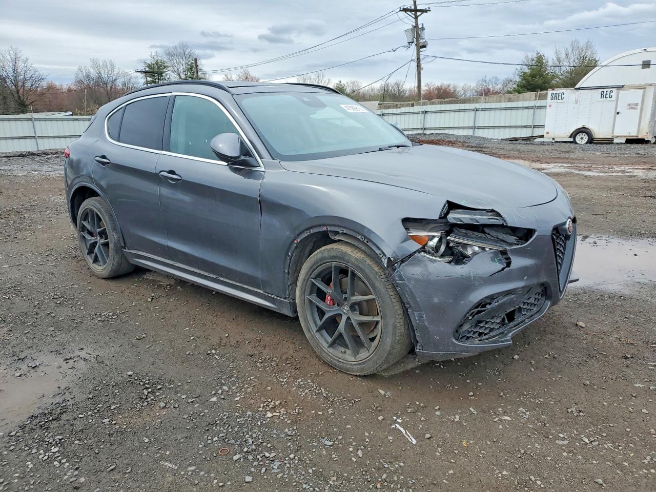 2021 Alfa Stelvio VIN ZASPAKBN0M7D09519 photo 4