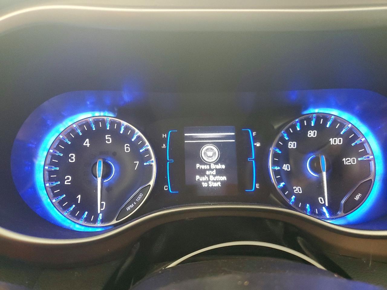 2019 Chrysler Pacifica VIN 2C4RC1BG9KR548389 photo 9
