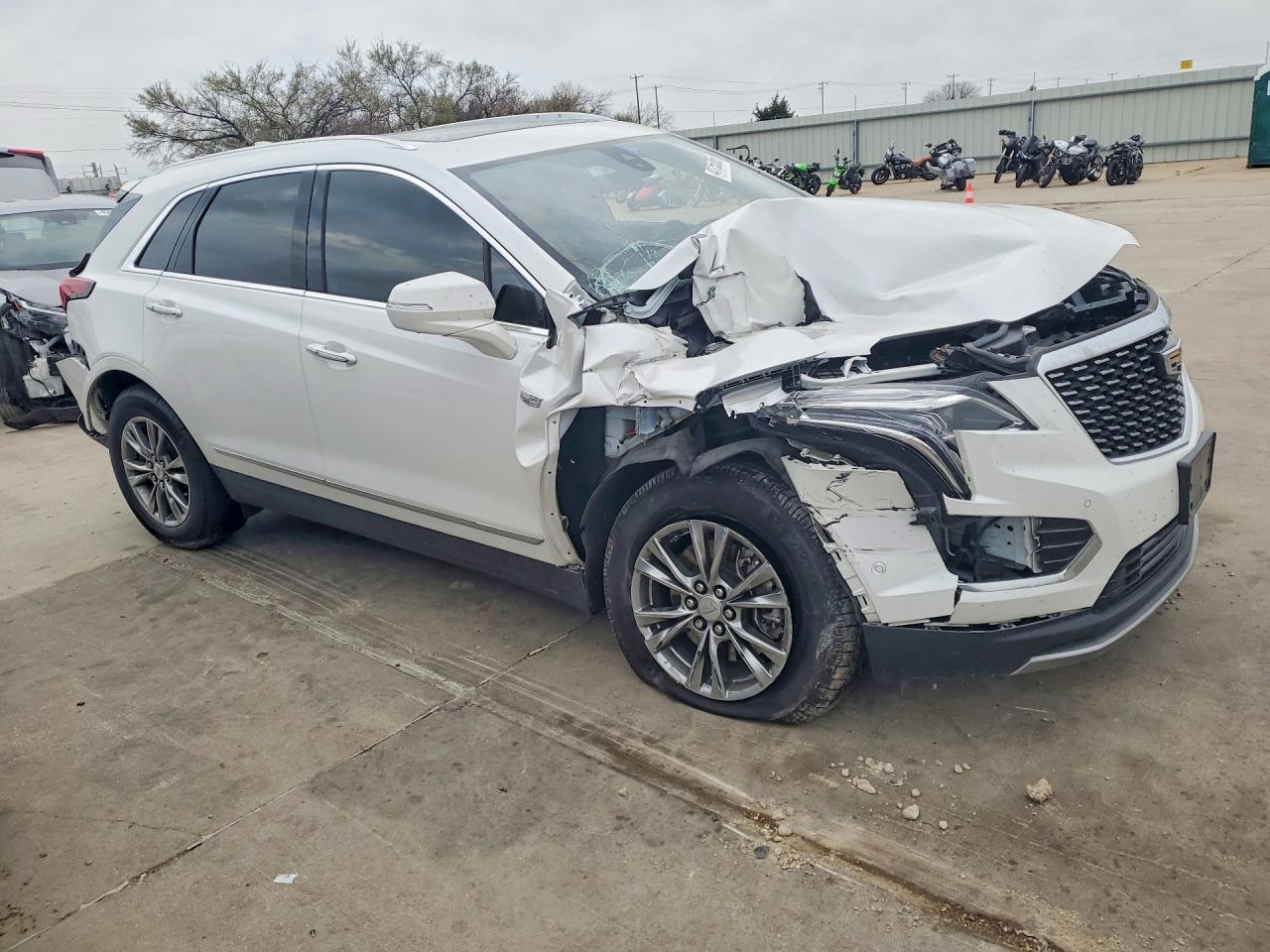 2021 Cadillac Xt5 VIN 1GYKNCR47MZ115806 photo 4
