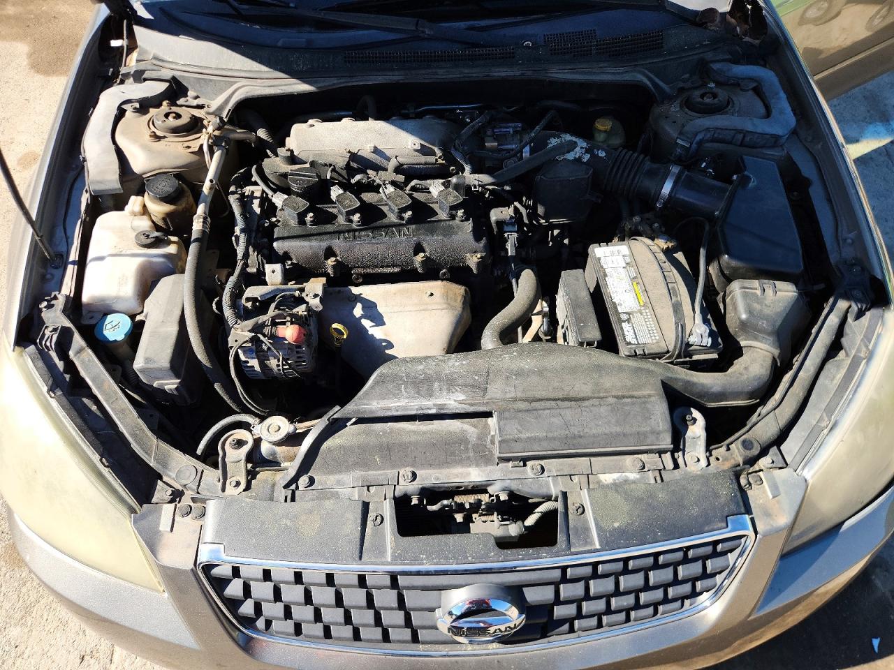 2005 NISS Altima VIN 1N4AL11D35C325675 photo 11