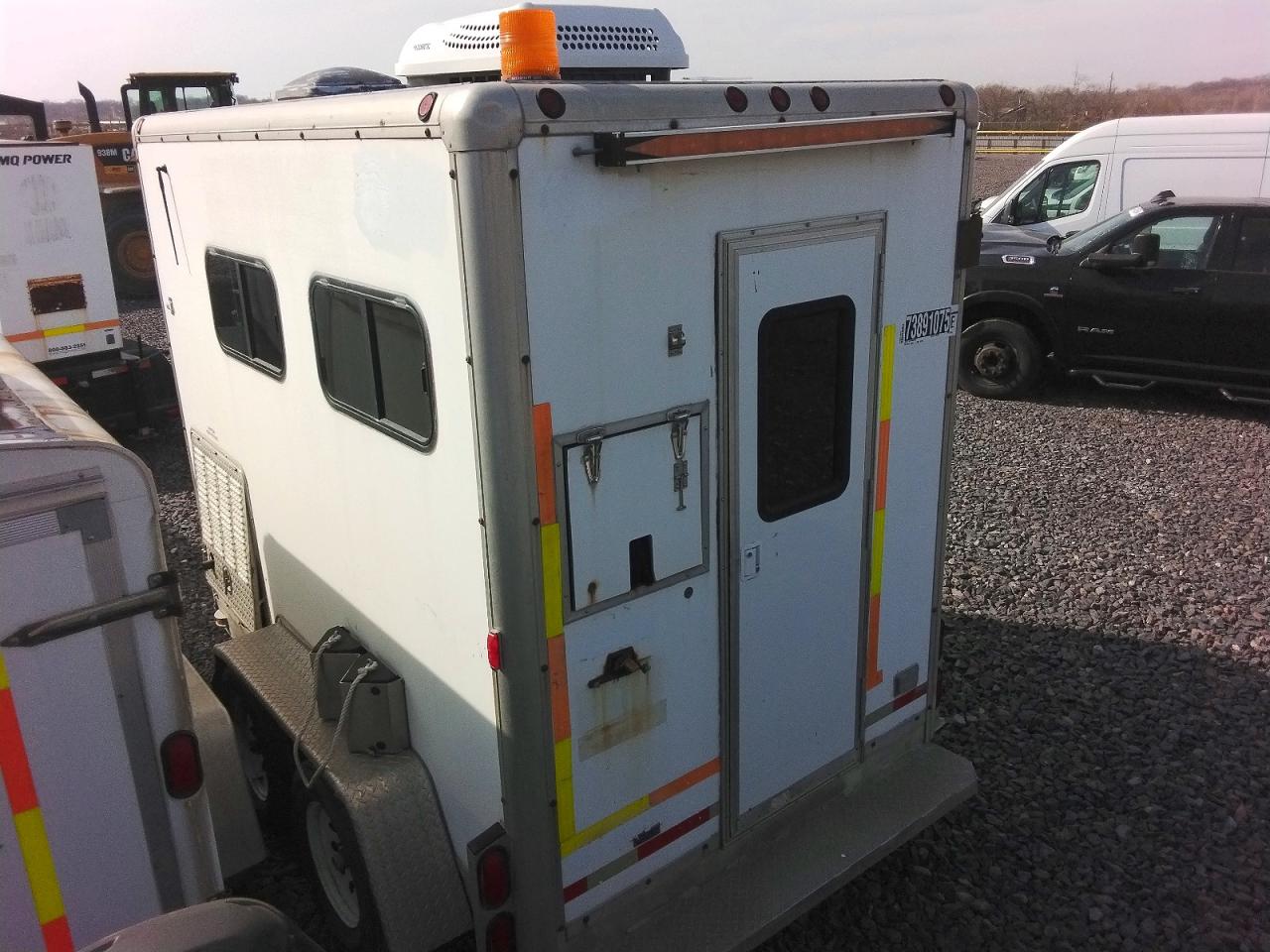 2000 ROLLING STAR FIBER OPTIC SPLICING TRAILER VIN 1R9US1020YB295289 photo 3