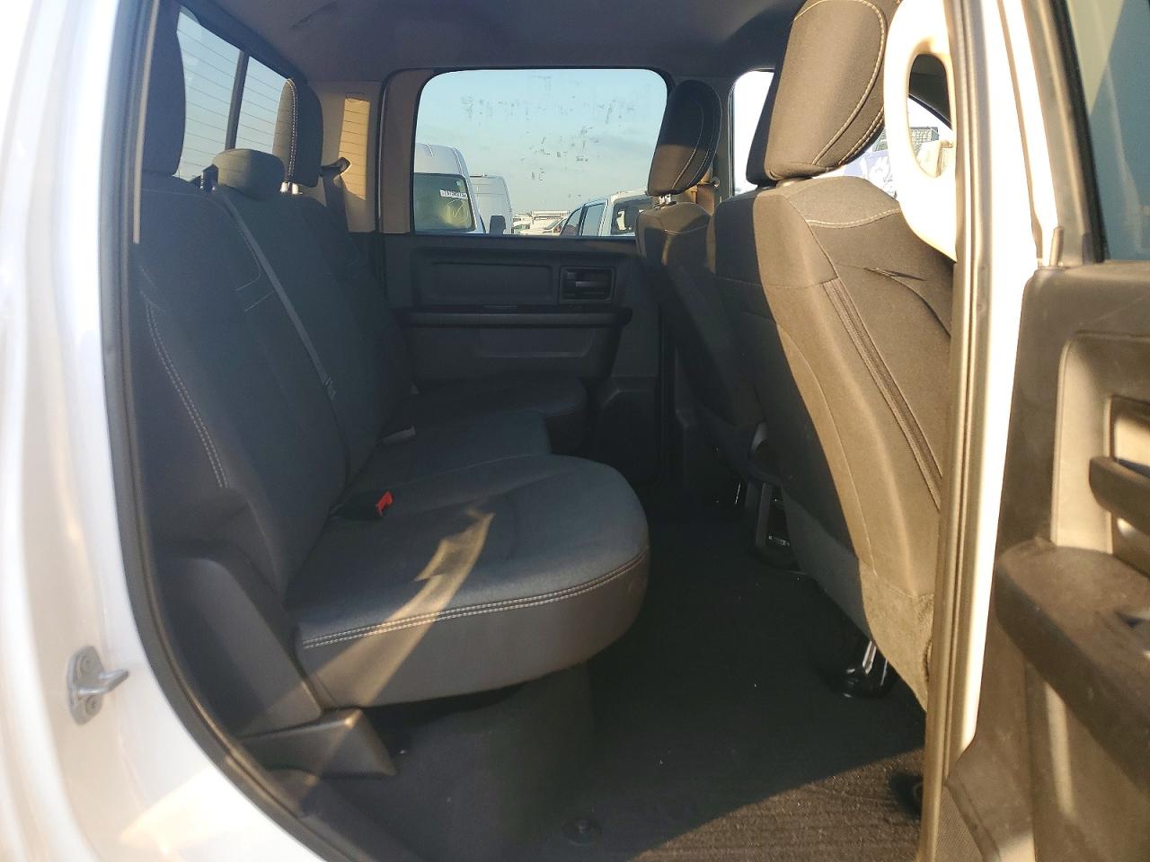 2020 Ram 3500 VIN 3C63RRGL1LG278436 photo 6