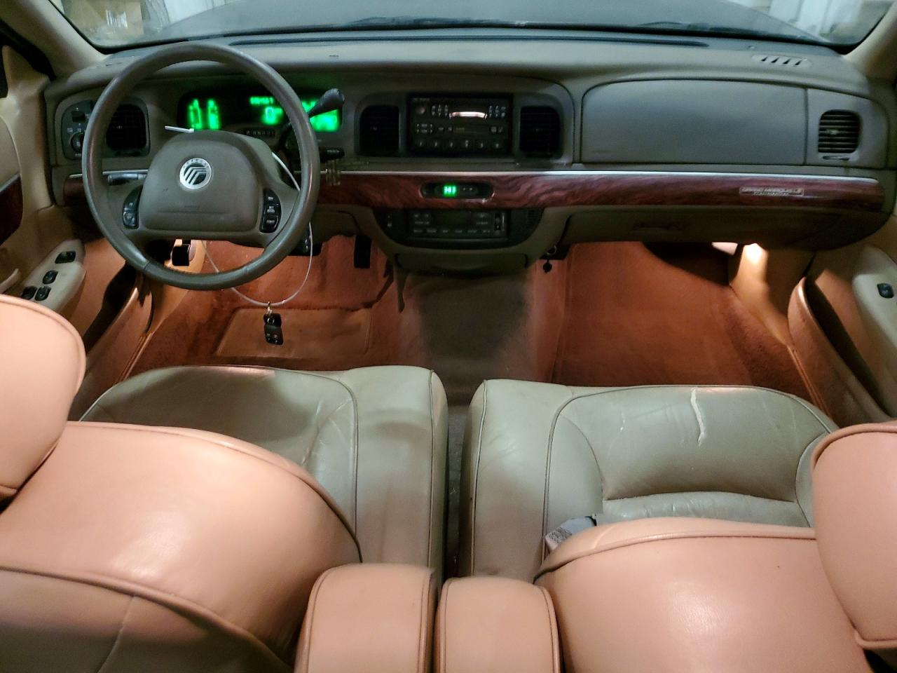 2001 MERC Grand marquis VIN 2MEFM75W41X621330 photo 8