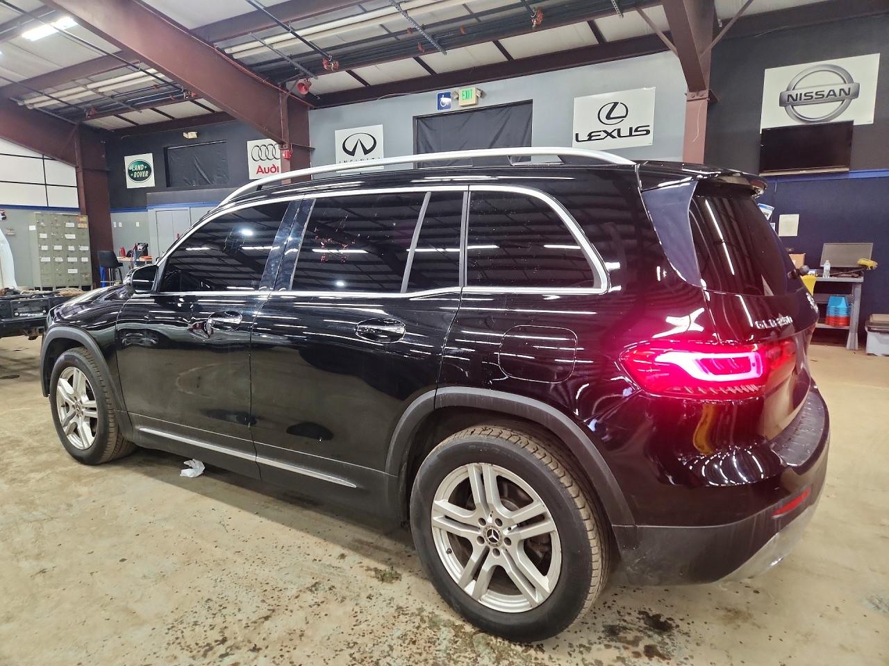 2021 Mercedes-Benz Glb-class VIN W1N4M4HB4MW109298 photo 2