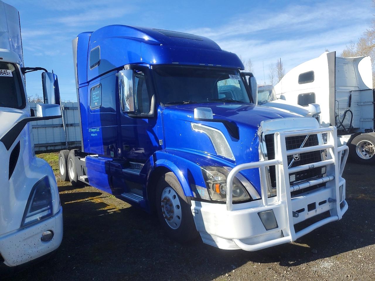 2018 Volvo Vn VIN 4V4NC9EJ1JN895588 photo 1