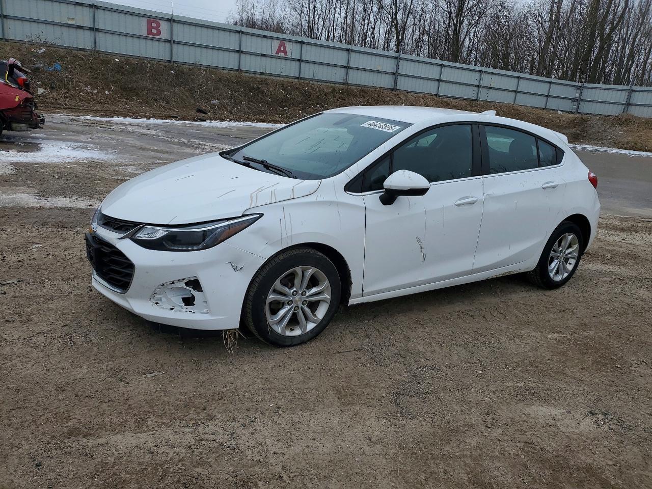 2019 Chevrolet Cruze VIN 3G1BE6SM4KS566440 photo 1