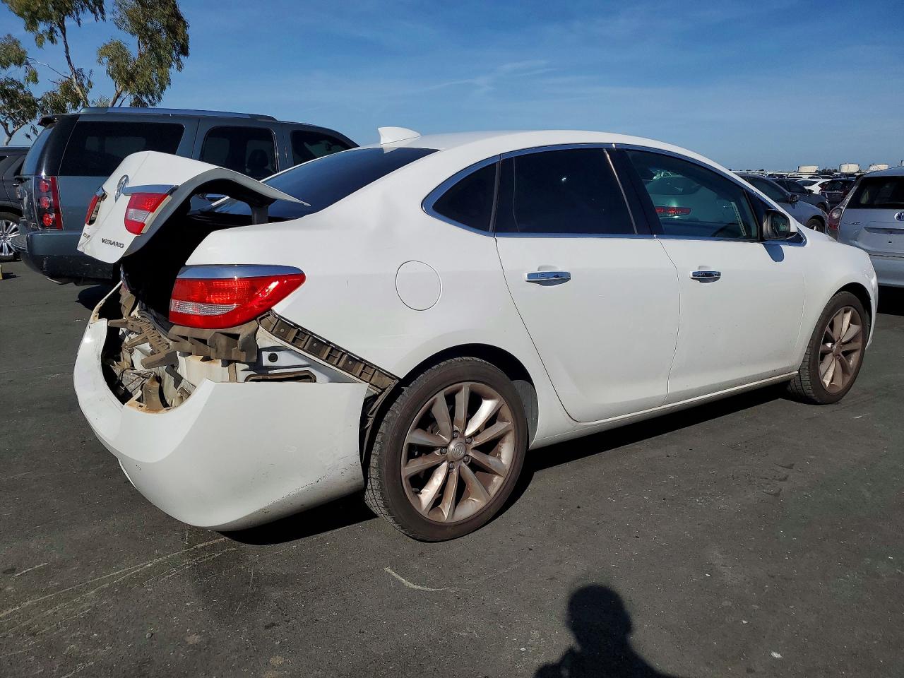 2017 Buick Verano VIN 1G4PS5SK0H4100815 photo 3