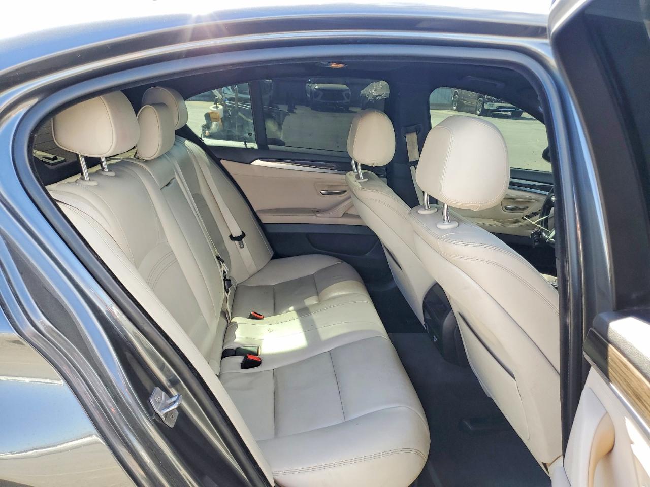 2015 BMW 5 series VIN WBA5B1C58FG128402 photo 10