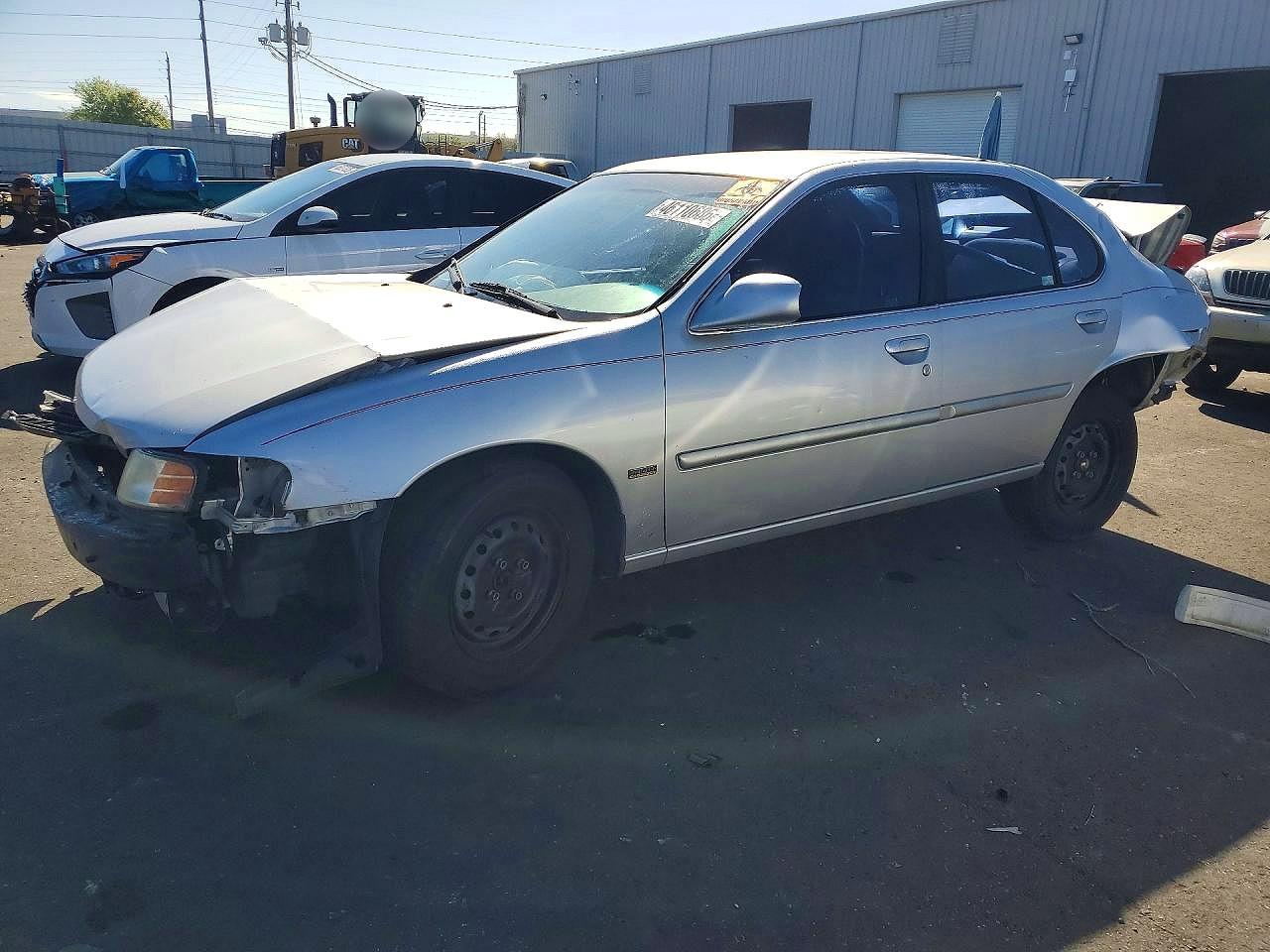 2001 NISSAN Altima VIN 1N4DL01D01C164252 photo 1