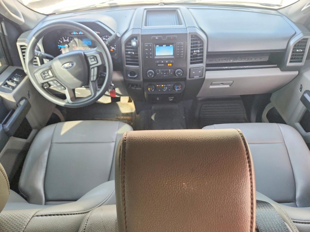 2022 Ford F250 VIN 1FD7X2A62NEF90782 photo 8