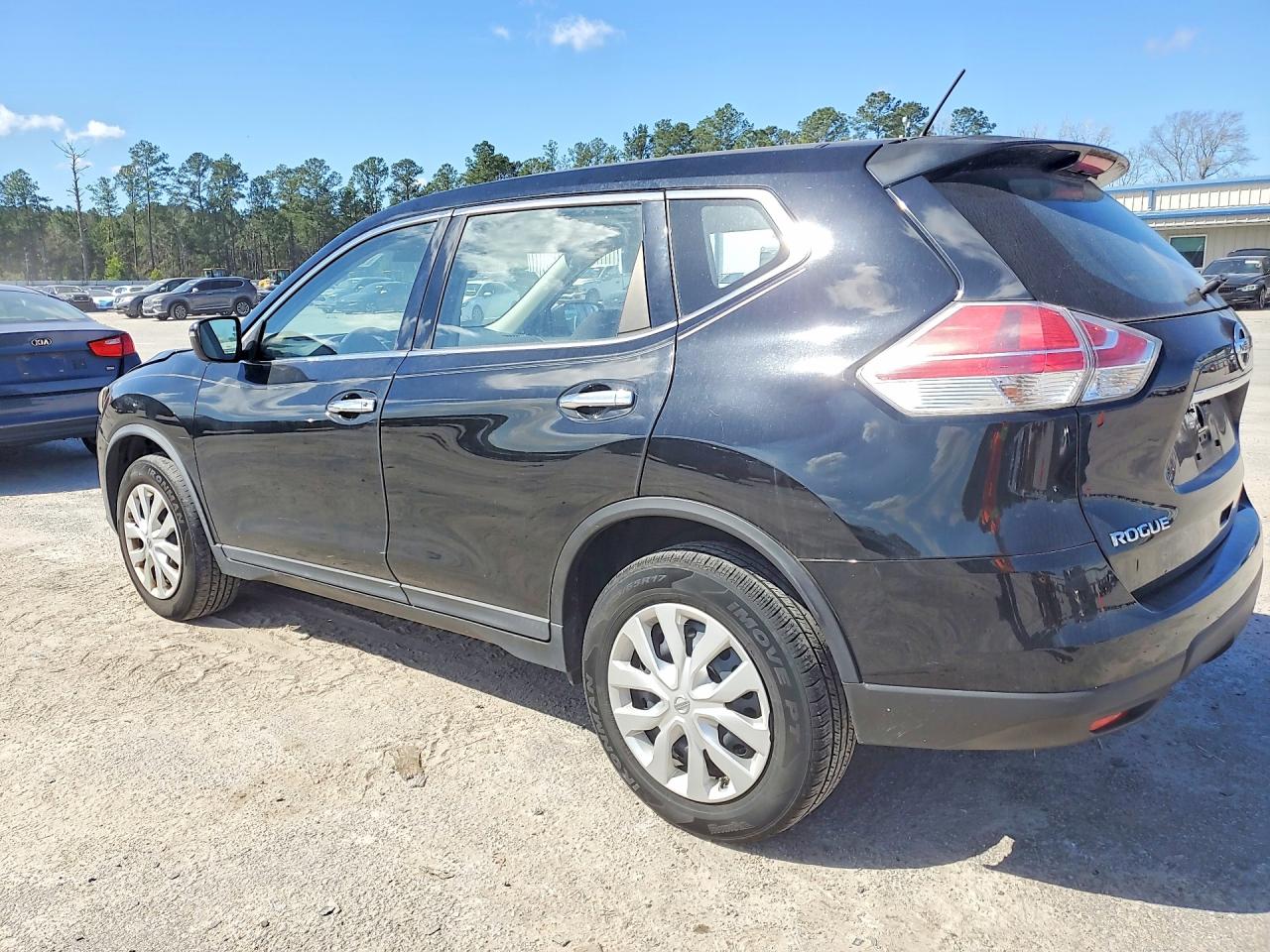 2015 Niss Rogue VIN KNMAT2MV3FP544375 photo 2