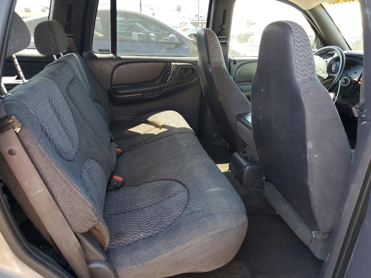 2000 Dodge Durango VIN 1B4HR28Y1YF283707 photo 11