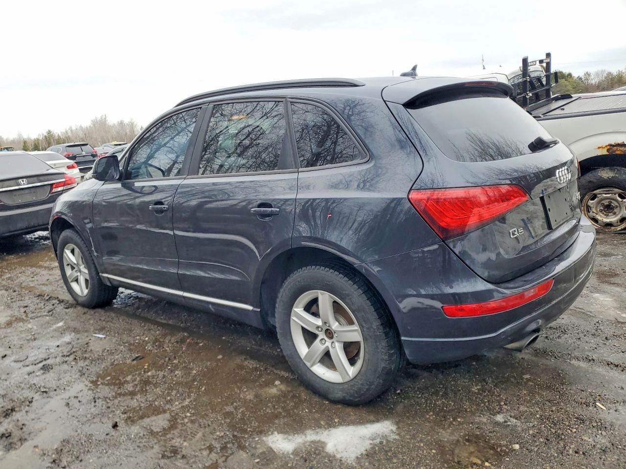2013 Audi Q5 VIN WA1CFCFPXDA063120 photo 2