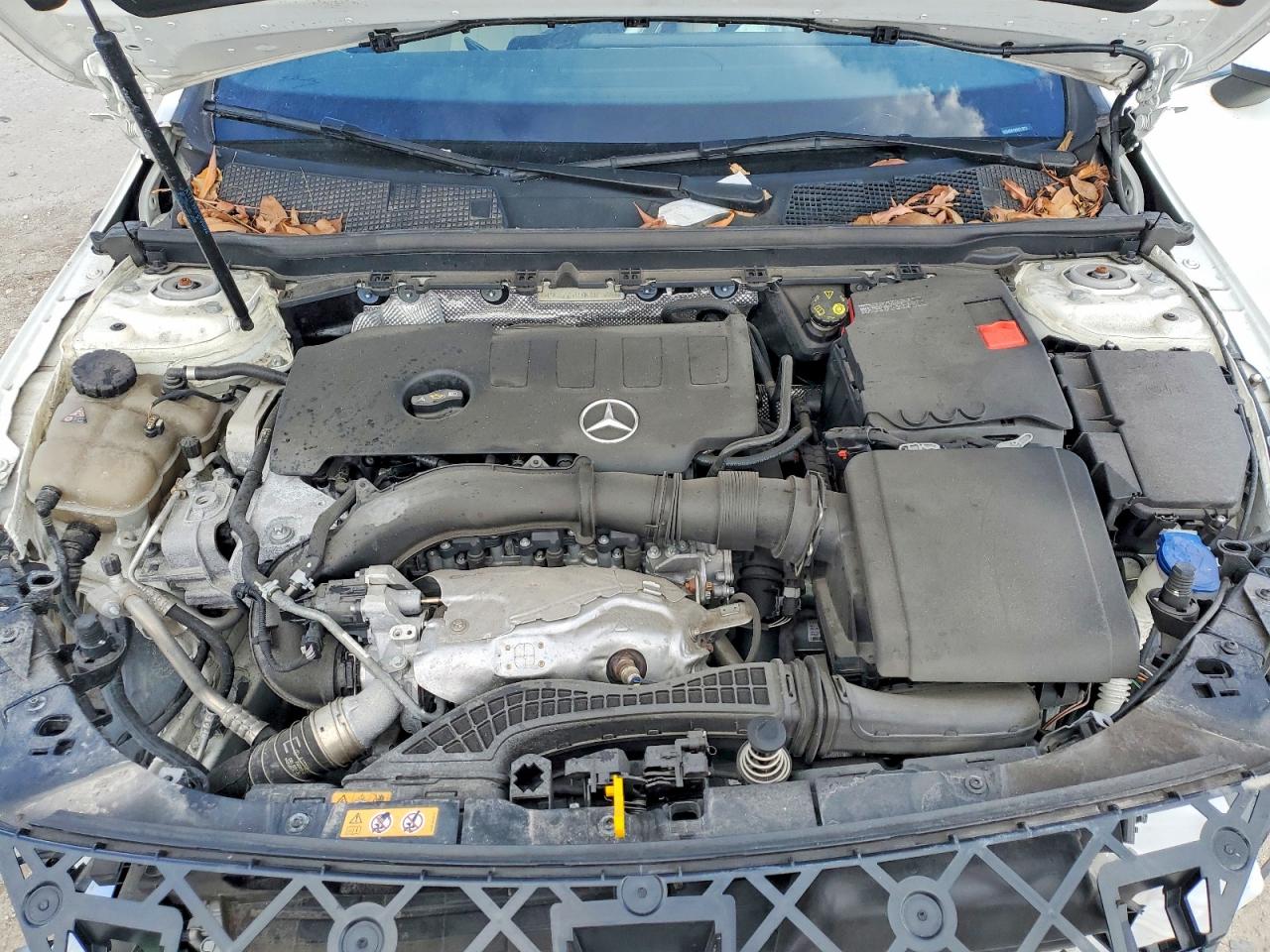 2021 Mercedes-Benz Cla-class VIN W1K5J4GB1MN217573 photo 11