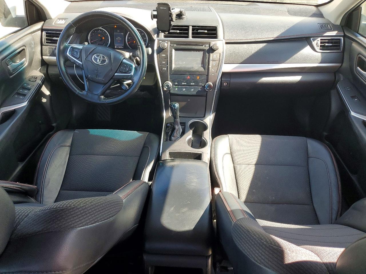 2016 TOYT Camry VIN 4T1BF1FK4GU189286 photo 8
