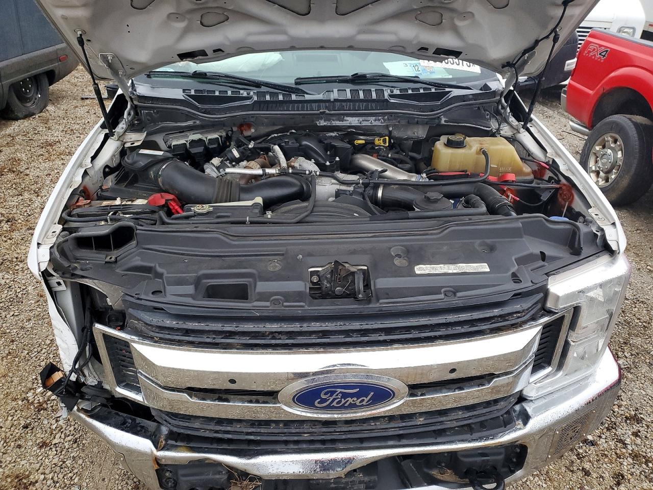 2019 F350 VIN 1FDRF3GT2KEE59538 photo 11