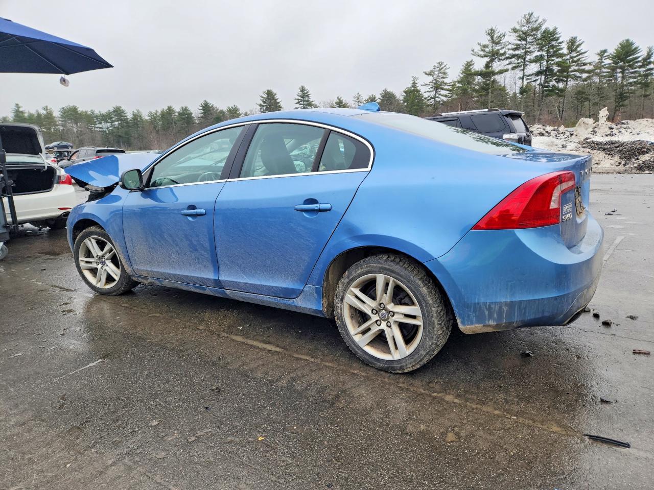 2014 Volvo S60 VIN YV1612FH5E1282101 photo 2