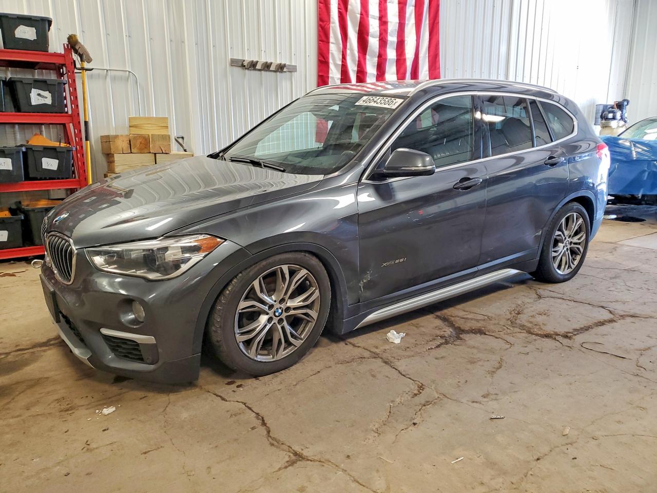 2016 BMW X1 VIN WBXHT3C30GP884589 photo 1