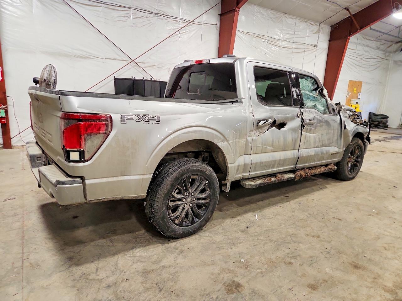 2025 Ford F150 VIN 1FTFW3LD9SFA61811 photo 3