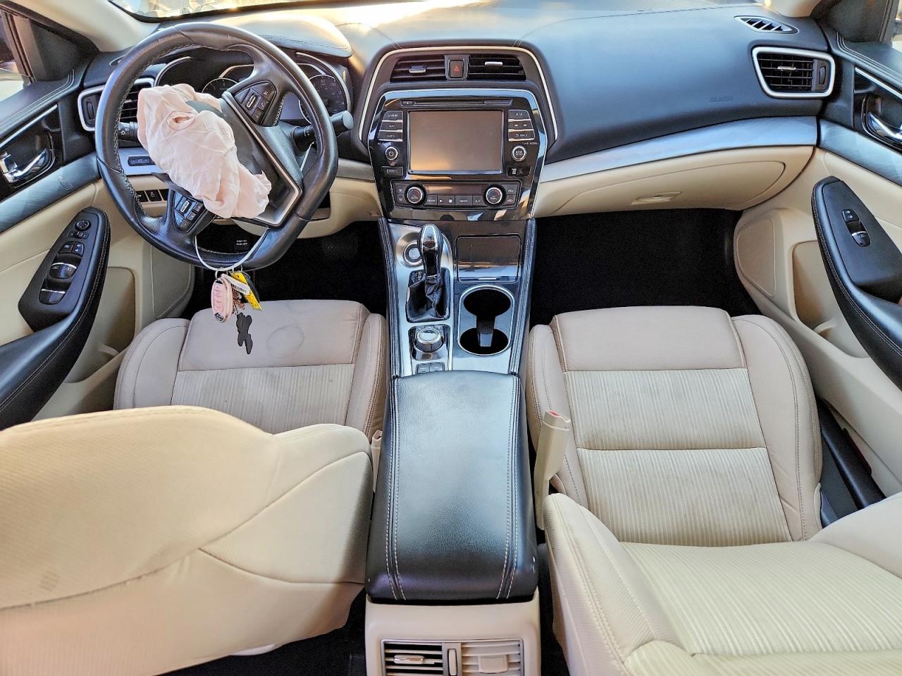 2017 Nissan Maxima VIN 1N4AA6APXHC423006 photo 8