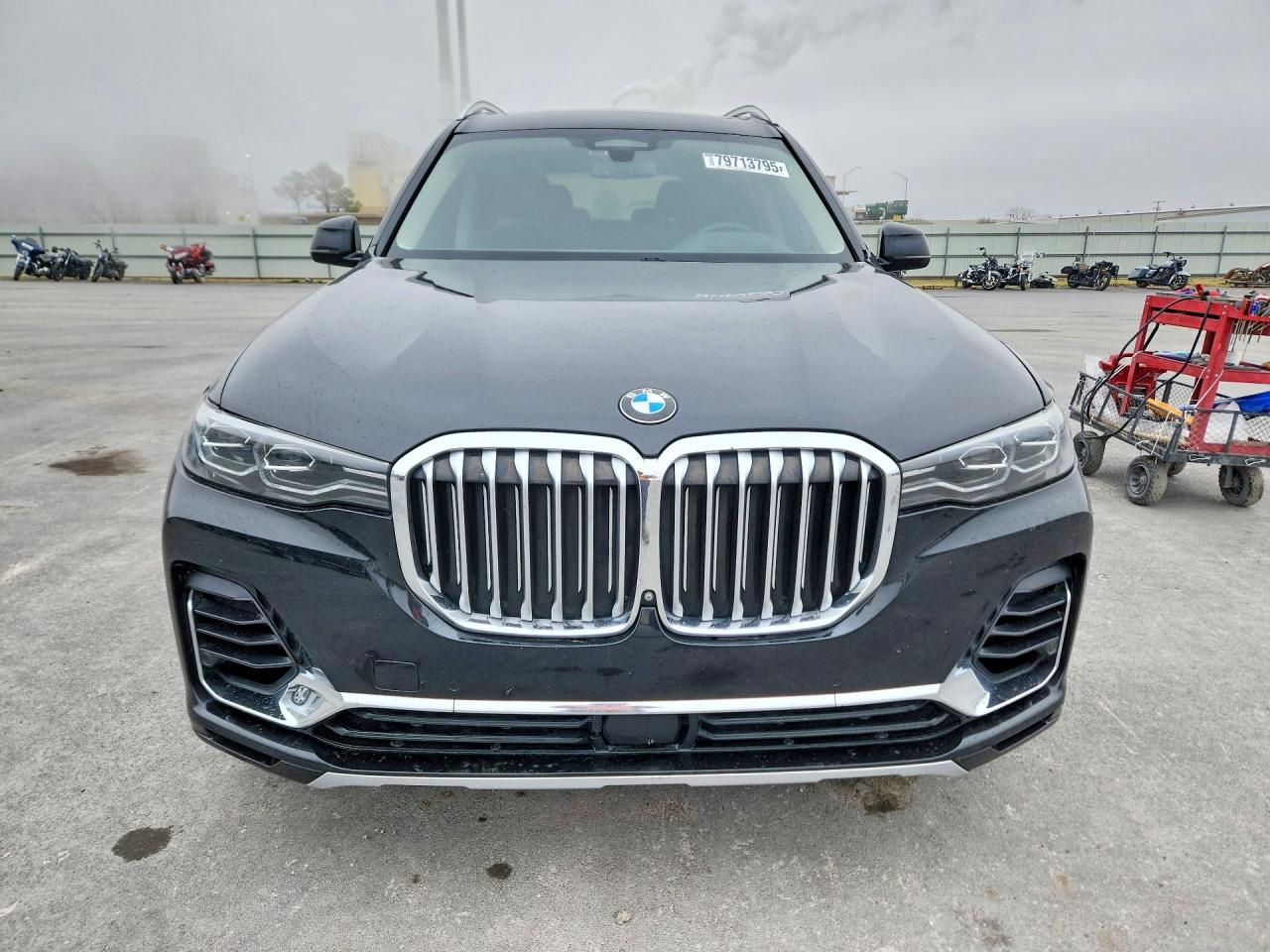2019 BMW X7 VIN 5UXCX4C5XKLS37330 photo 5