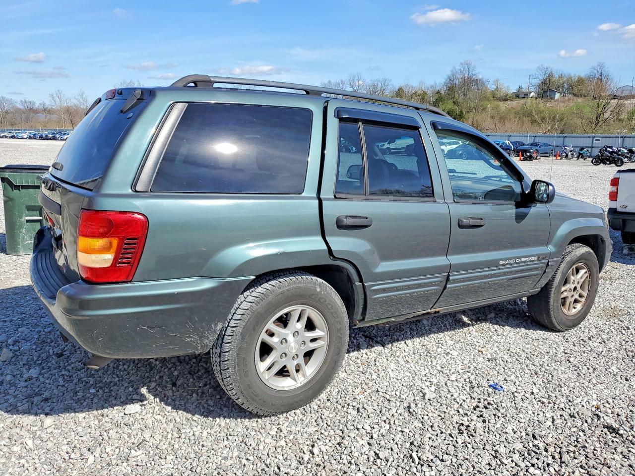 2004 Jeep Cherokee VIN 1J4GW48S34C174010 photo 3