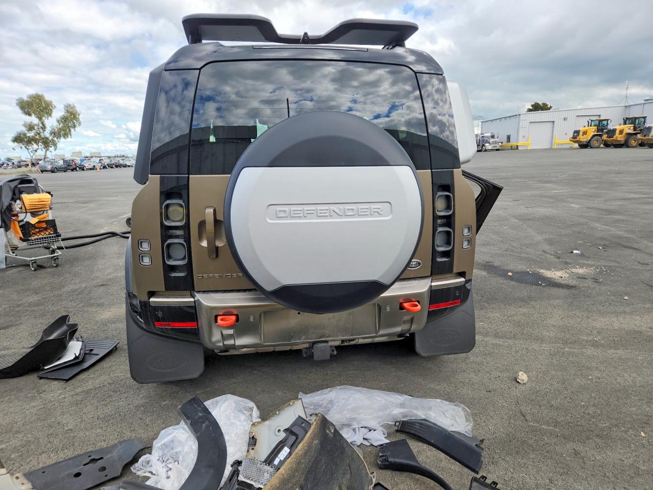 2021 LANDAU Defender VIN SALEX6RU0M2053617 photo 6