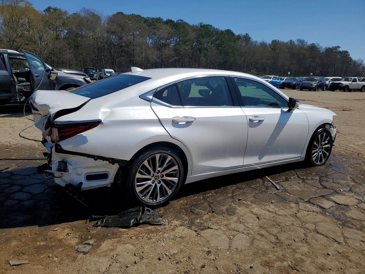 2021 Lexus ES350 VIN 58ADZ1B13MU107940 photo 3