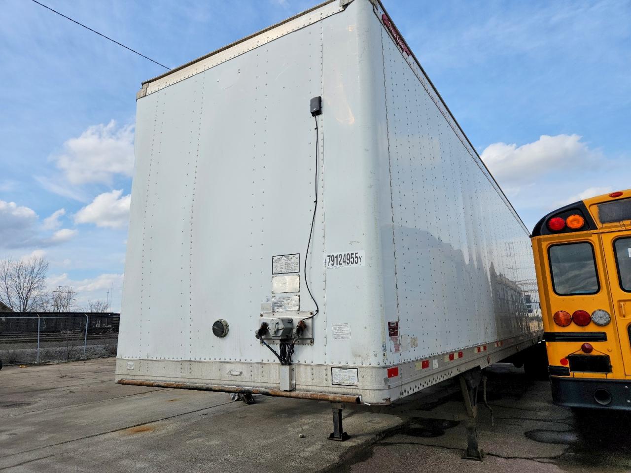 2013 GREAT DANE TRAILERS TRAILER VIN 1GRAA0629DT576139 photo 2