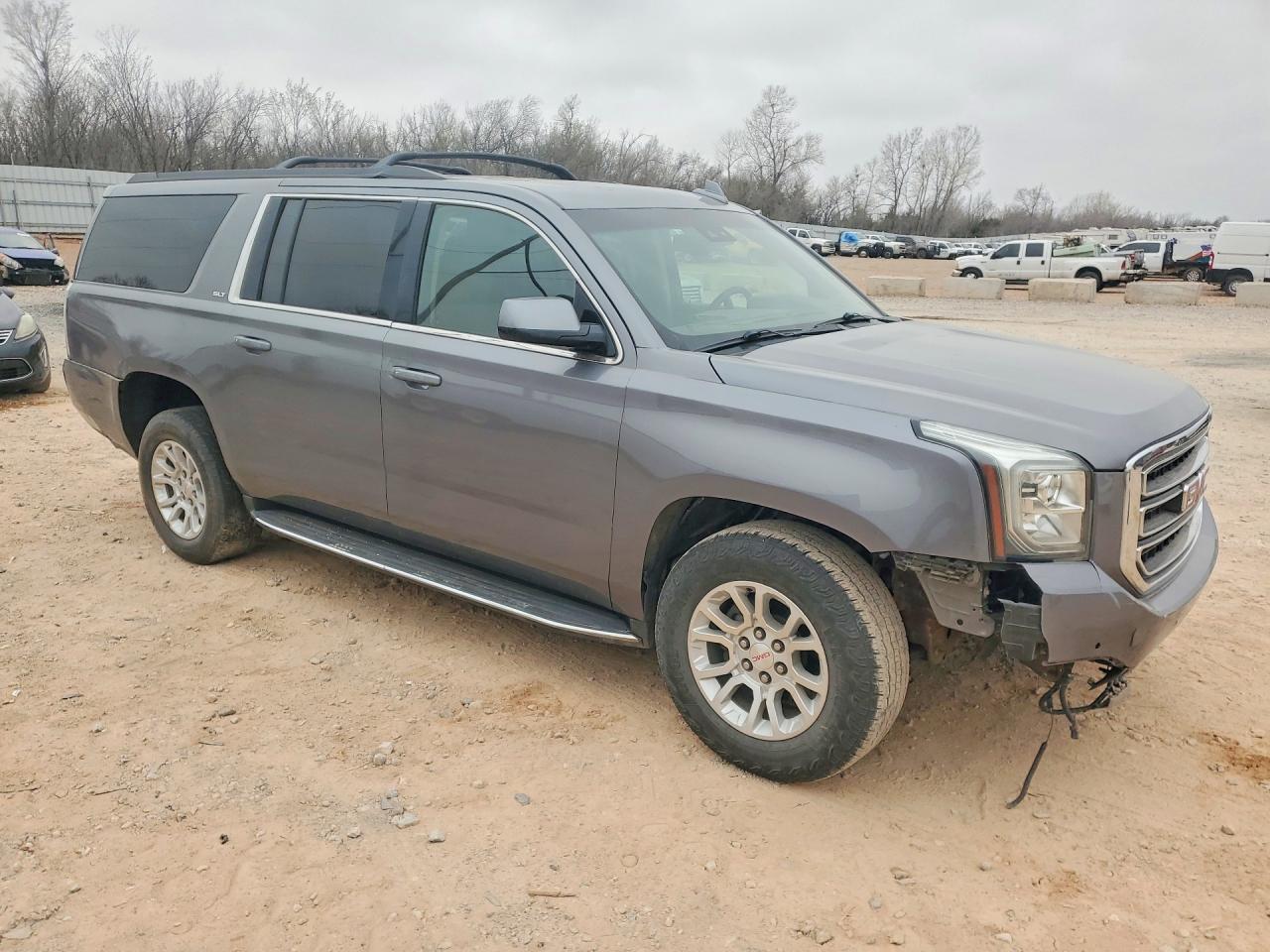 2019 GMC Yukon xl VIN 1GKS2GKC9KR246583 photo 4