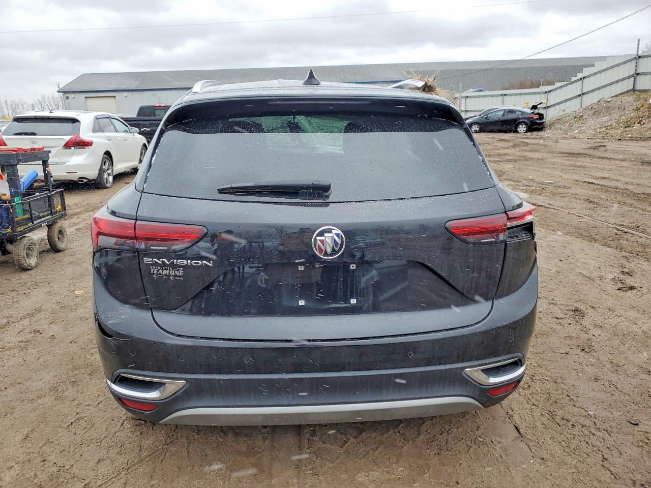 2022 Envision VIN LRBFZNR4XND129039 photo 6