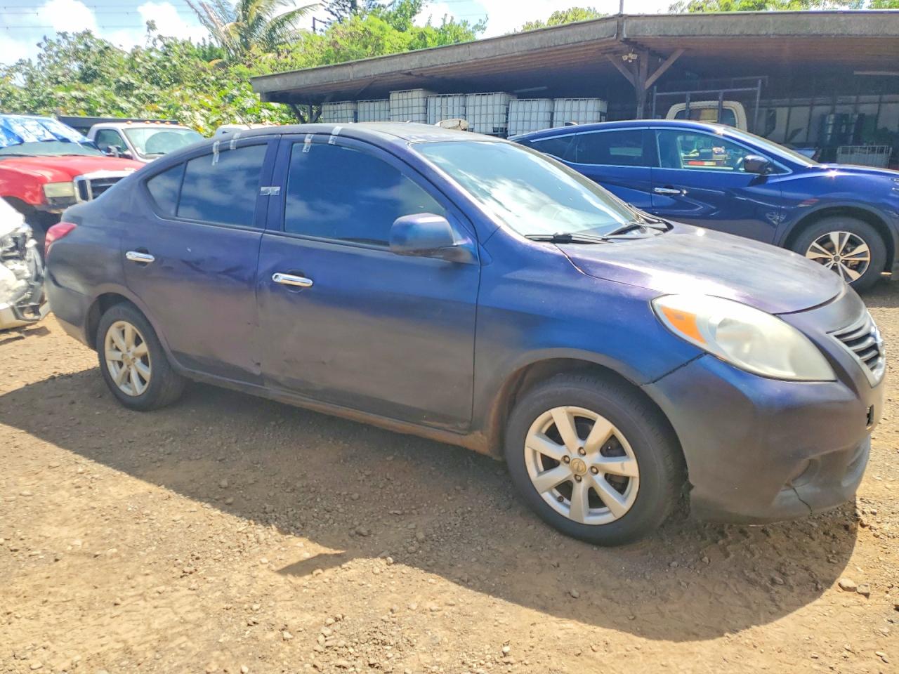 2012 NISS Versa VIN 3N1CN7AP2CL947084 photo 4