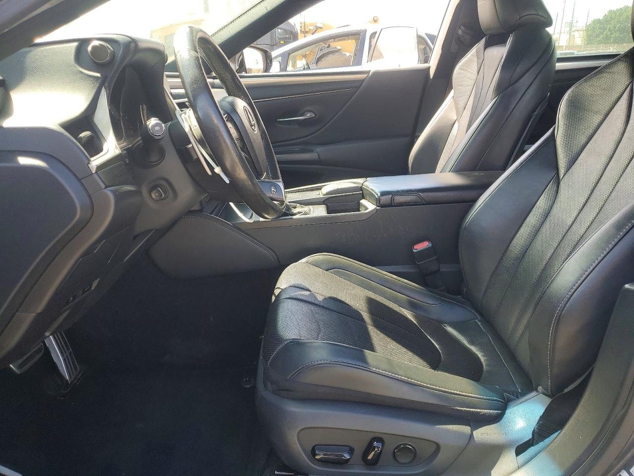 2019 Lexus ES350 VIN 58ABZ1B10KU019898 photo 7