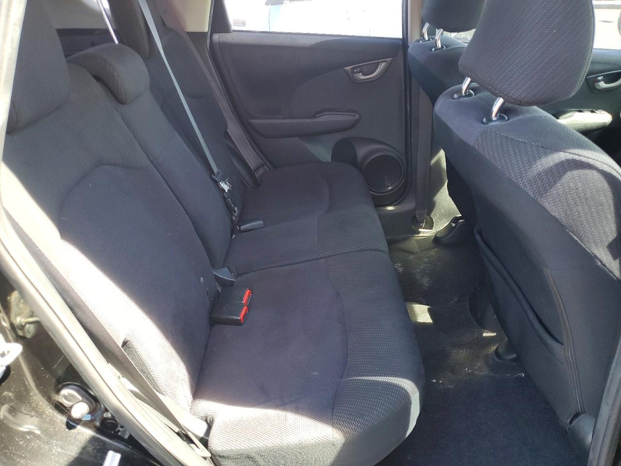 2013 Honda Fit VIN JHMGE8H57DC041002 photo 10