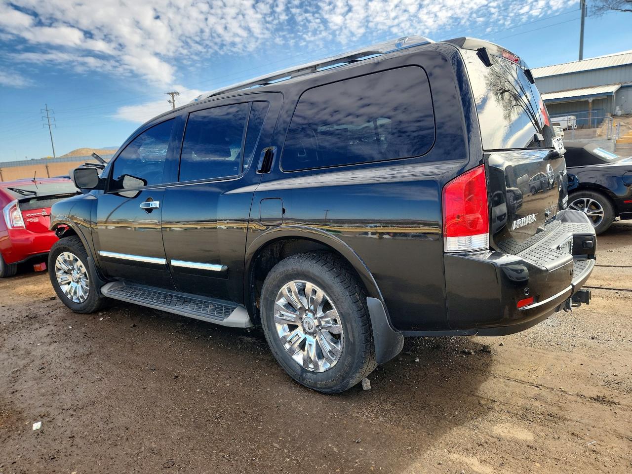 2015 Nissan Armada VIN 5N1BA0NE0FN609882 photo 2