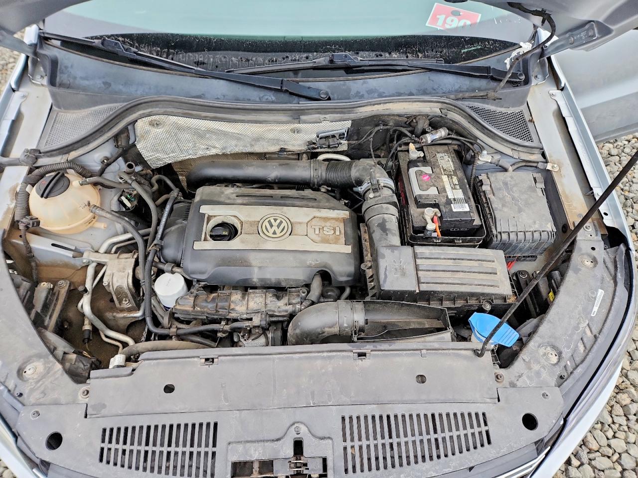 2017 Volkswagen Tiguan VIN WVGBV7AX5HK017287 photo 12