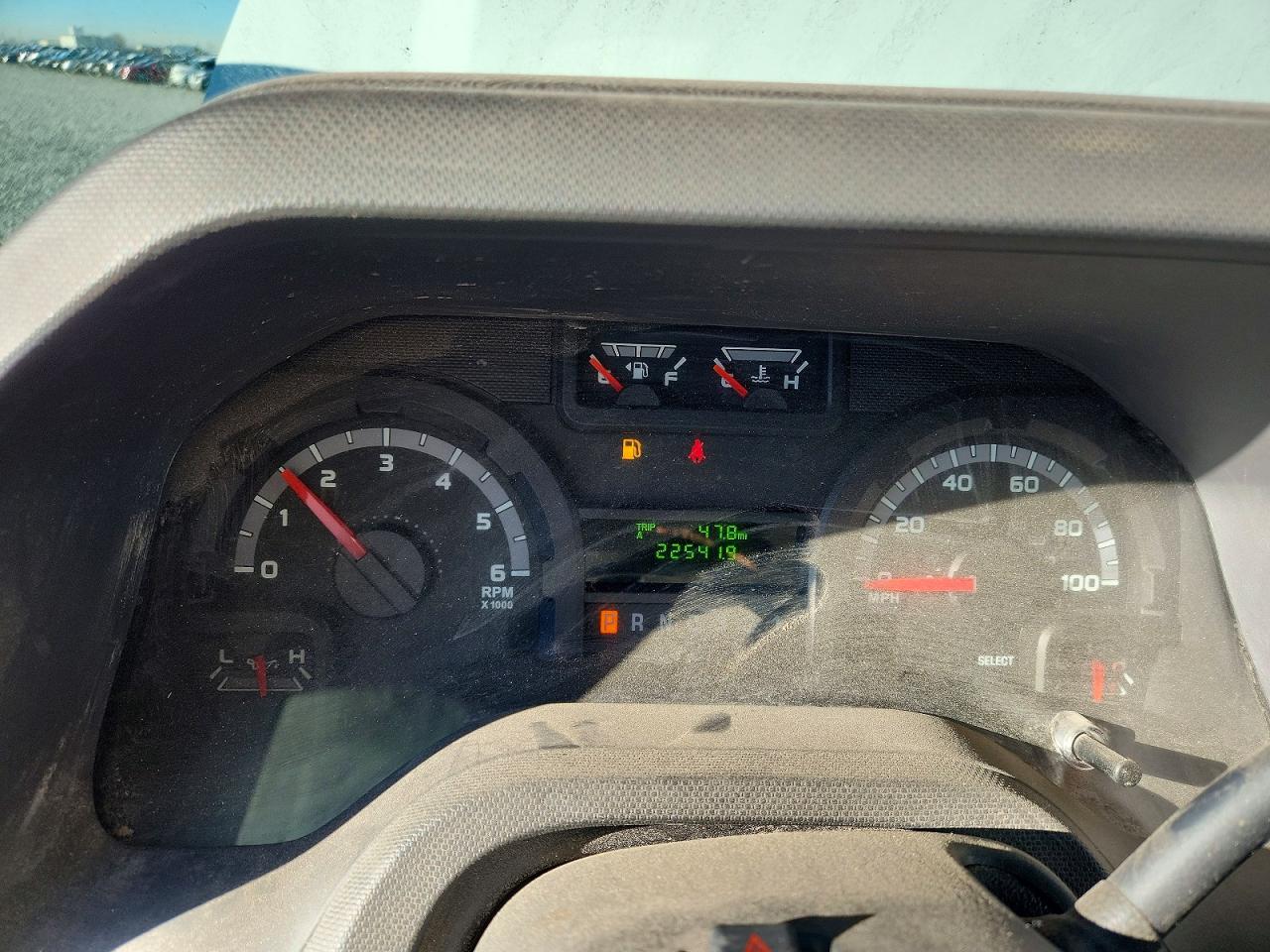 2016 Ford Econoline VIN 1FDEE3FL3GDC03750 photo 8