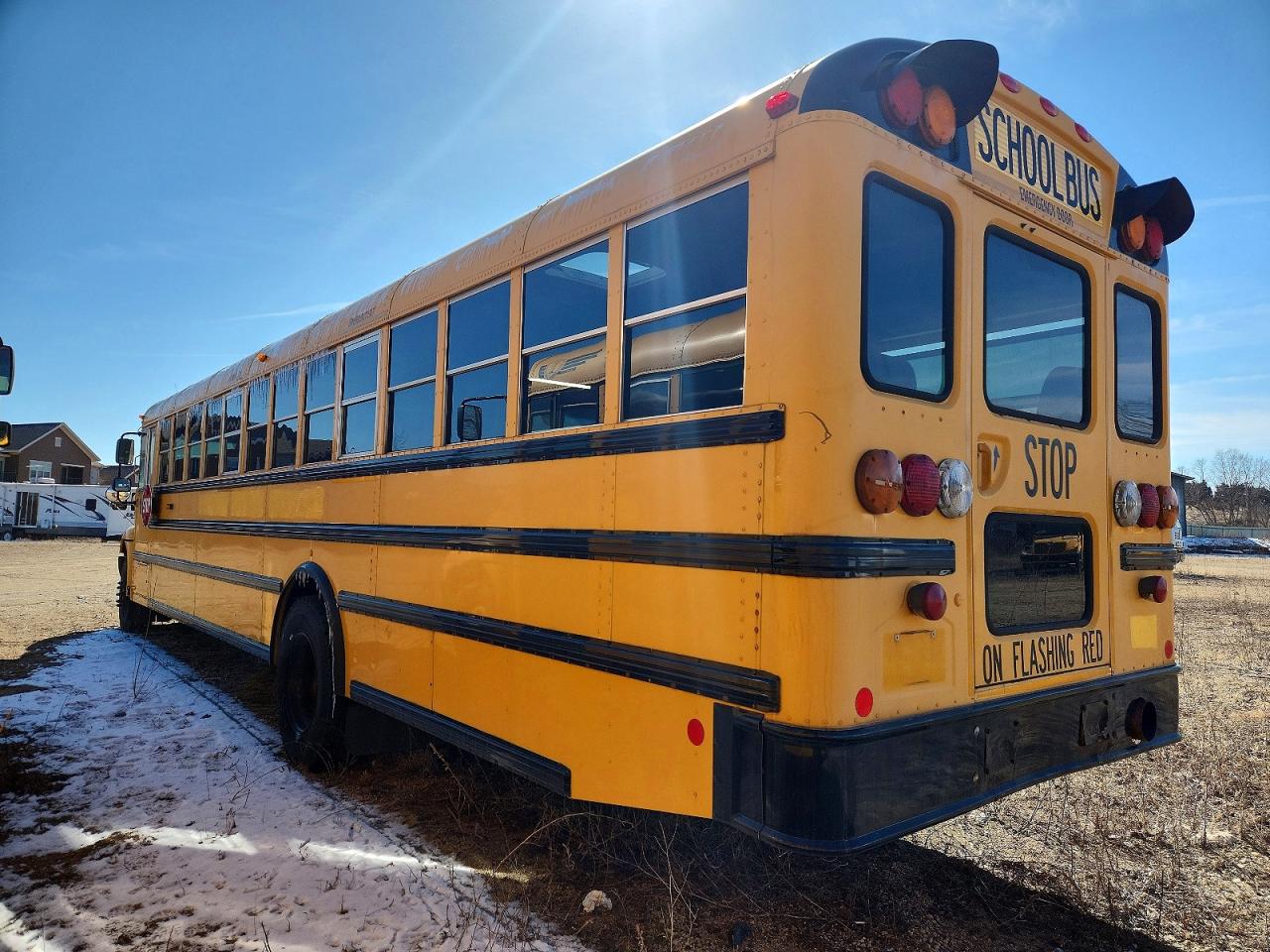 2014 IC Ce series VIN 4DRBUAAPXEB780711 photo 3