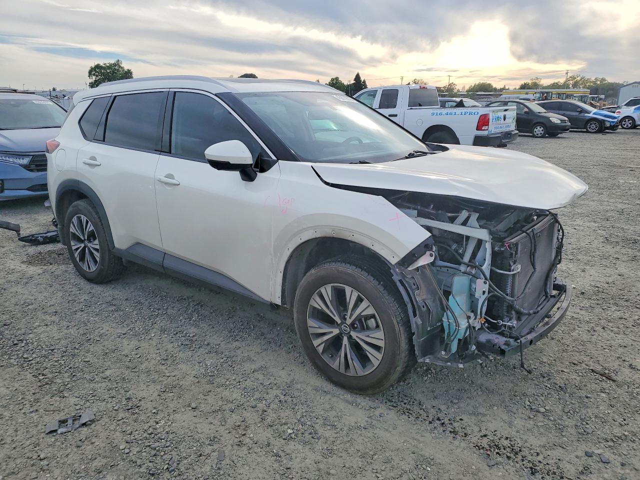 2021 Rogue VIN JN8AT3BA7MW012978 photo 4