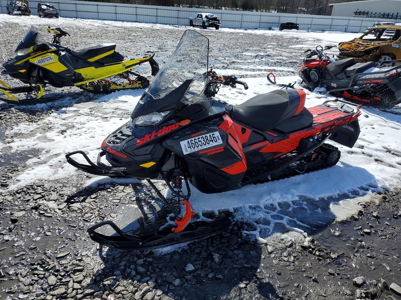 2020 SKI Renegade VIN 2BPSDSLK4LV000011 photo 2