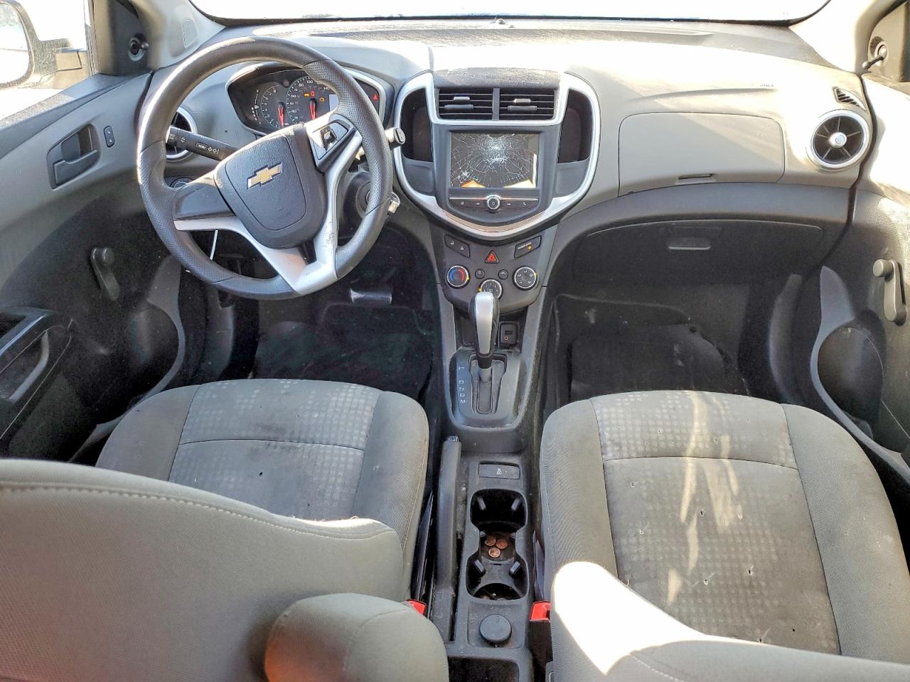 2017 Chev Sonic VIN 1G1JG6SG8H4170567 photo 8