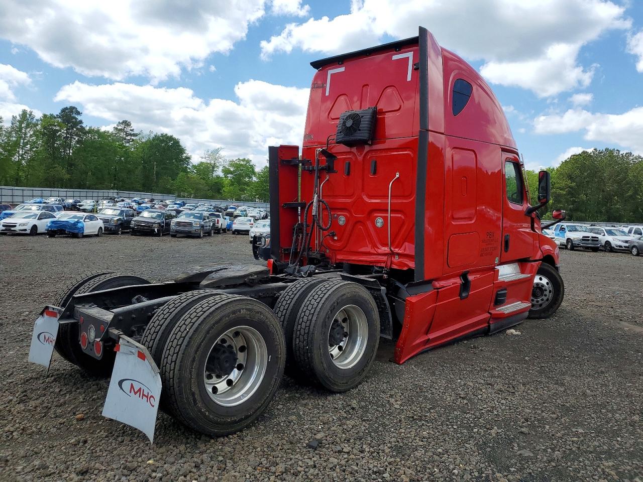 2022 FREIGHTLINER All other VIN 3AKJHHDR5NSMX8065 photo 4