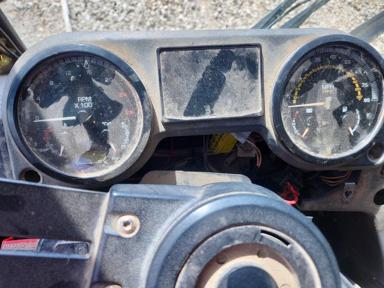 2010 MACK All other VIN 1M2AV02C9AM005765 photo 8