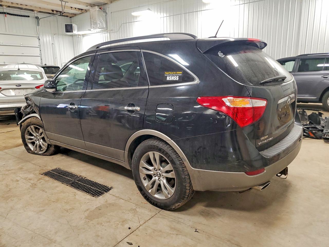 2012 Hyundai Veracruz VIN KM8NUDCC1CU204144 photo 2
