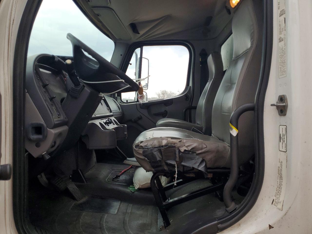 2011 FREIGHTLINER All other VIN 1FVACWDT8BDAY6924 photo 7