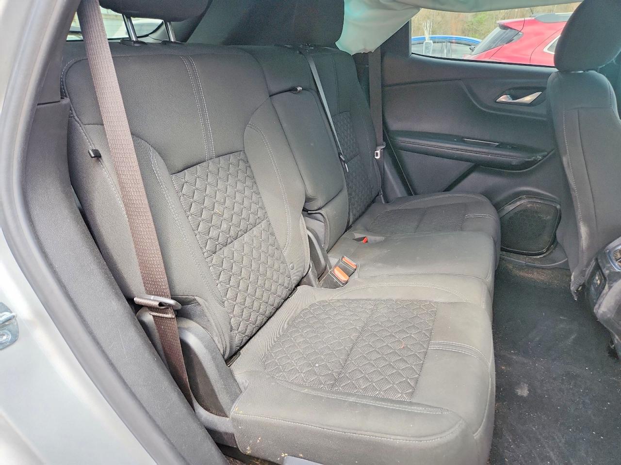2022 Chevrolet Blazer VIN 3GNKBHR43NS173848 photo 11