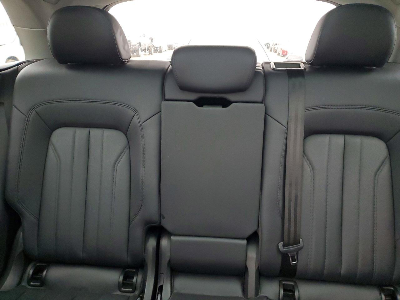 2020 Audi Q5 e VIN WA1E2AFY7L2068124 photo 10